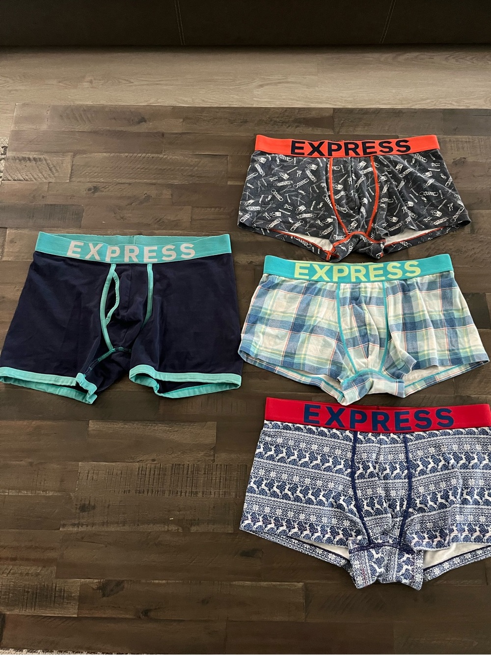 EXPRESS MENS BOXER BRIEFS